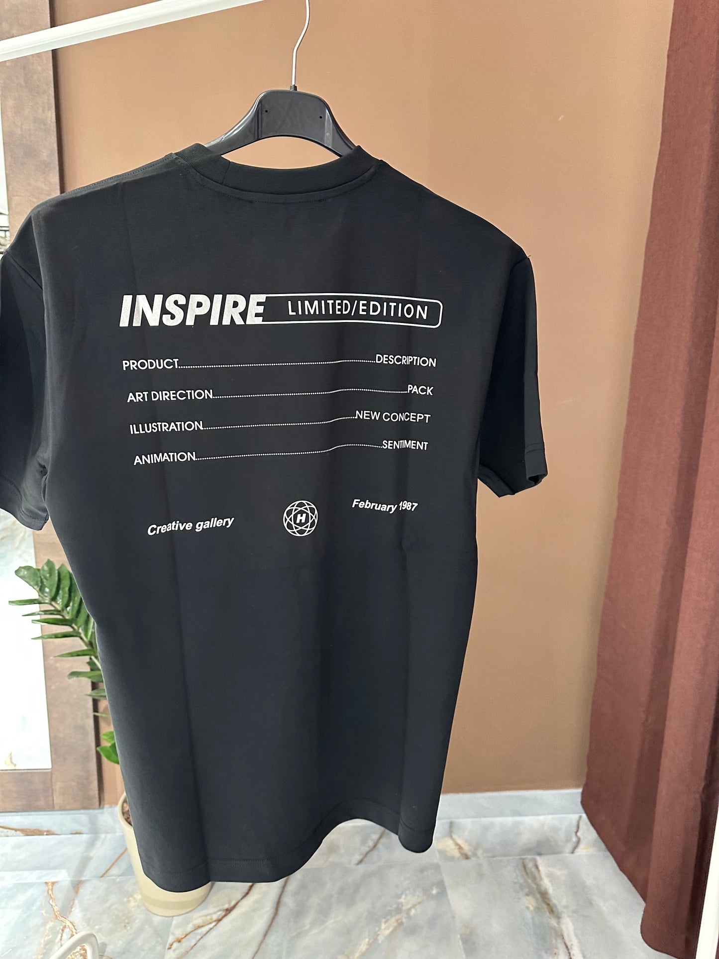 T SHIRT ART STUDIO BLACK