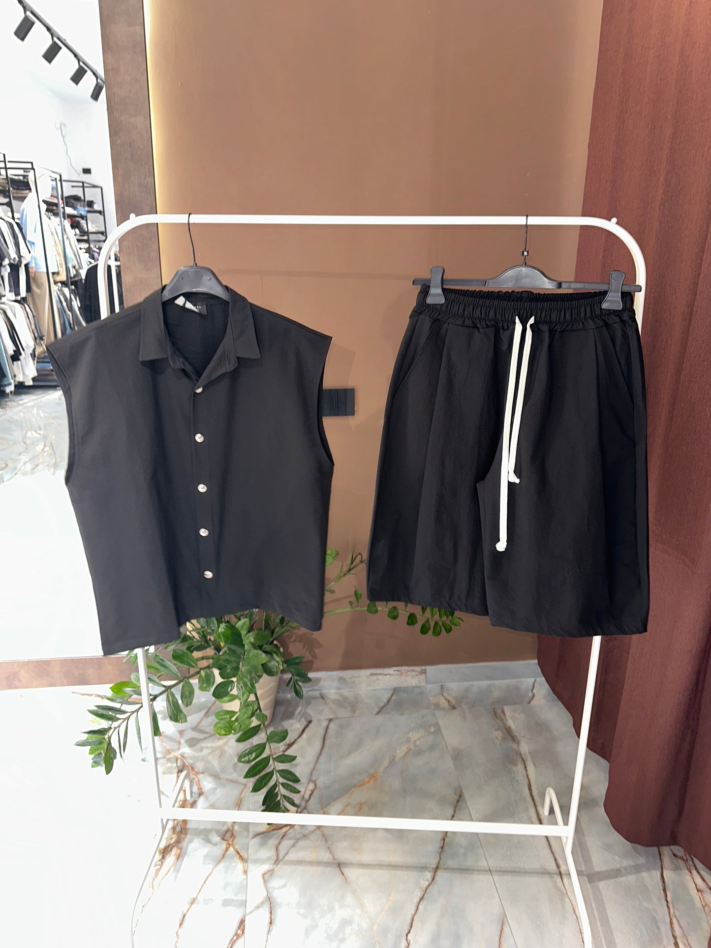 COORDINATO SMANICATO