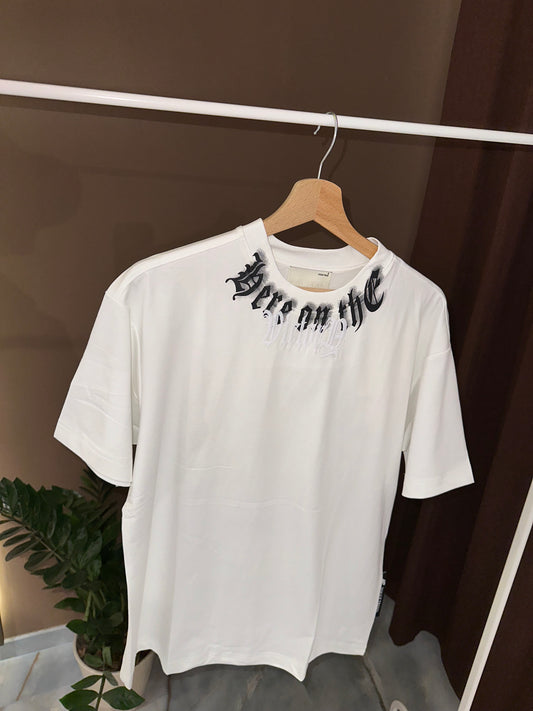 T SHIRT