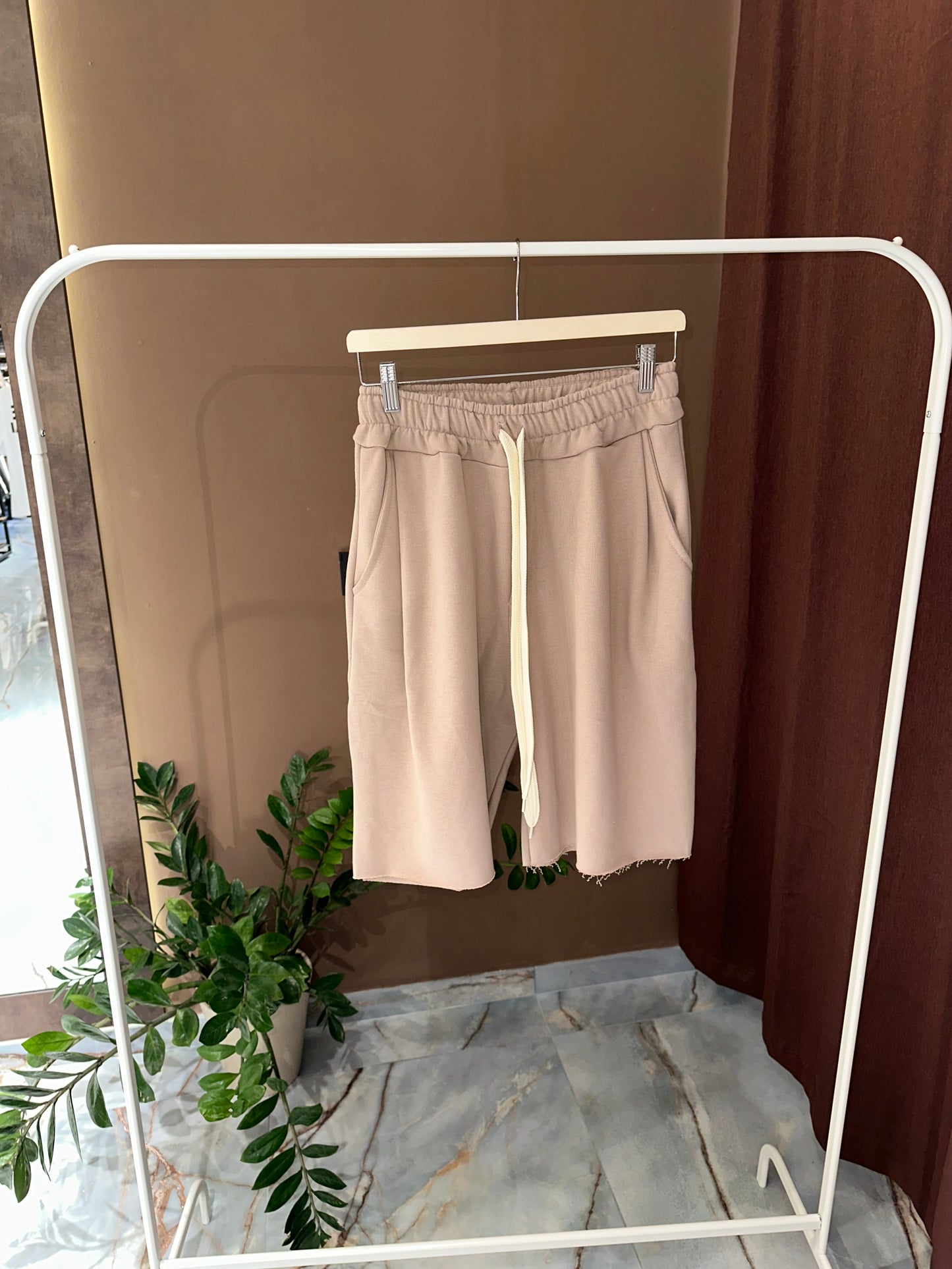 PANTALONCINO SFRANGIATO