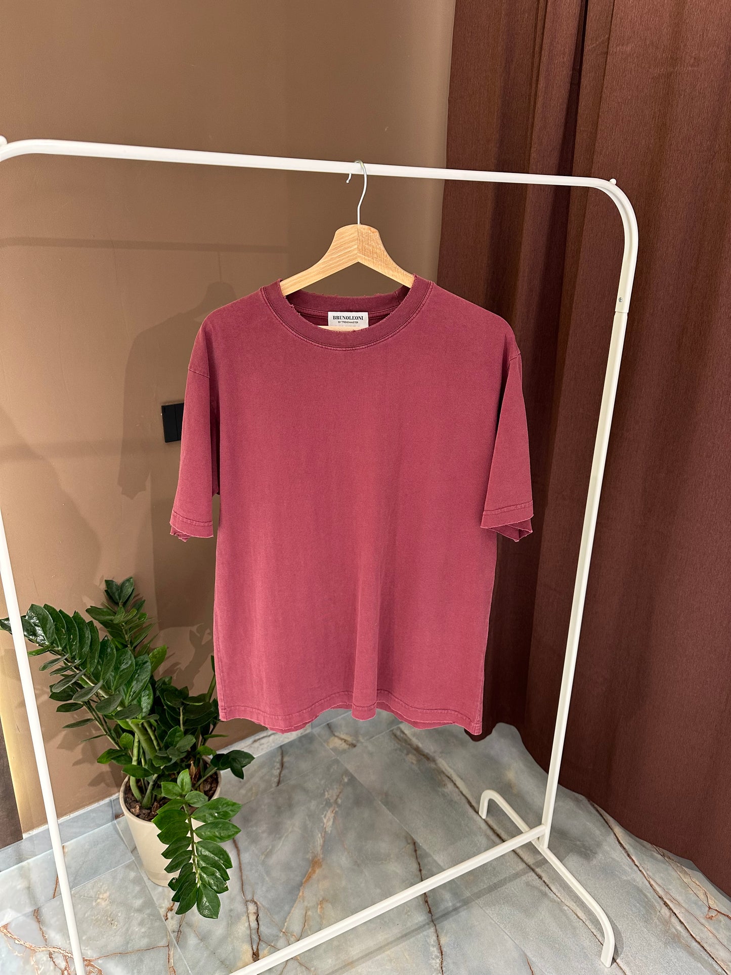 T SHIRT RED