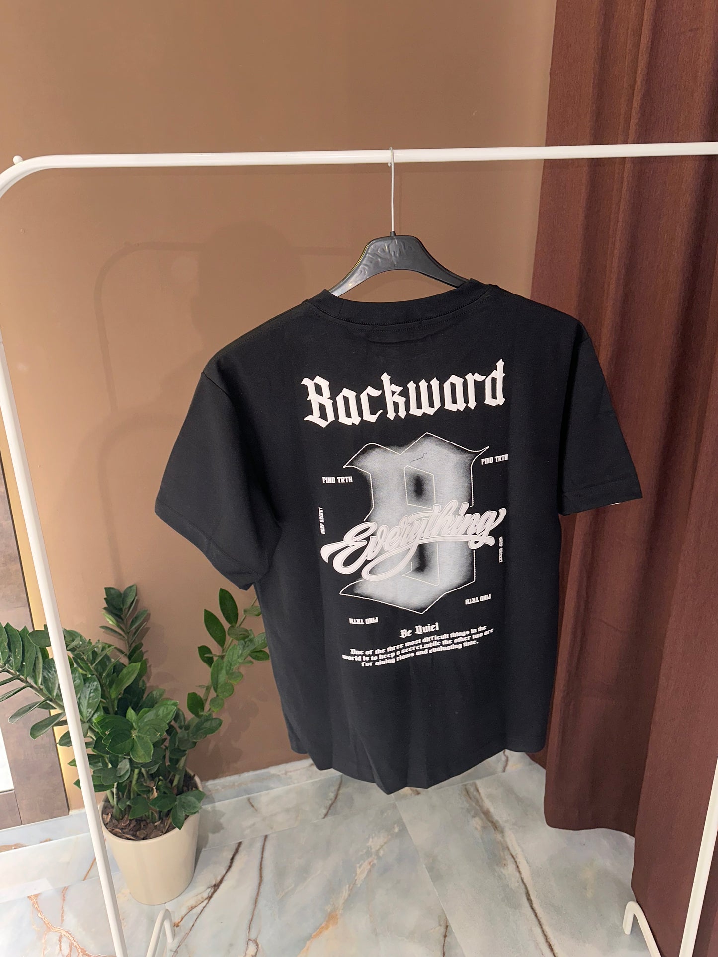 T SHIRT B