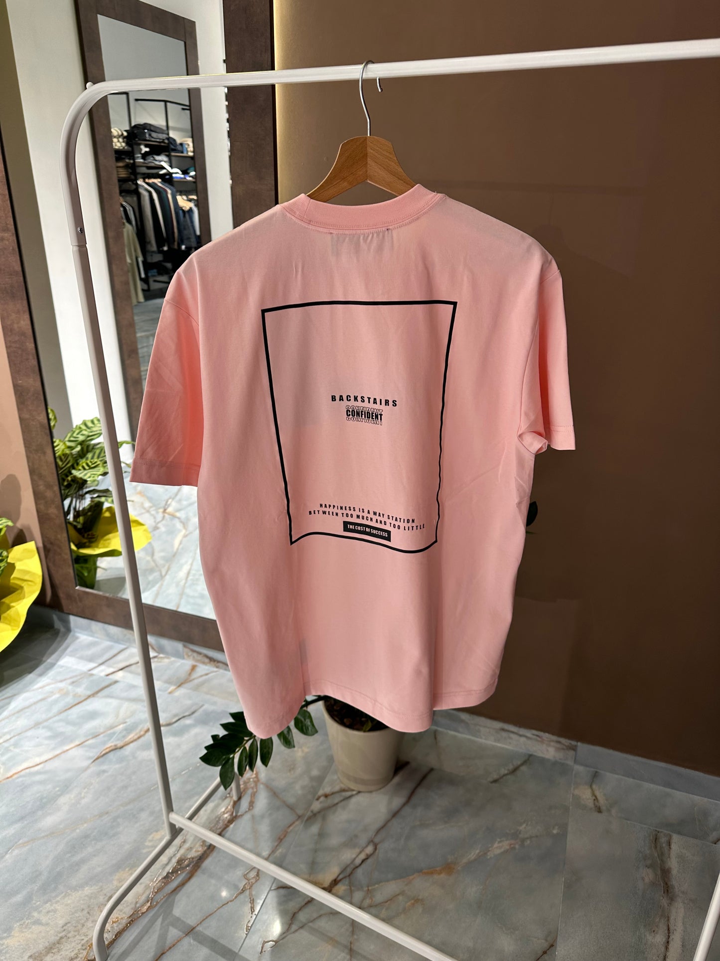 T SHIRT CONFIDENT