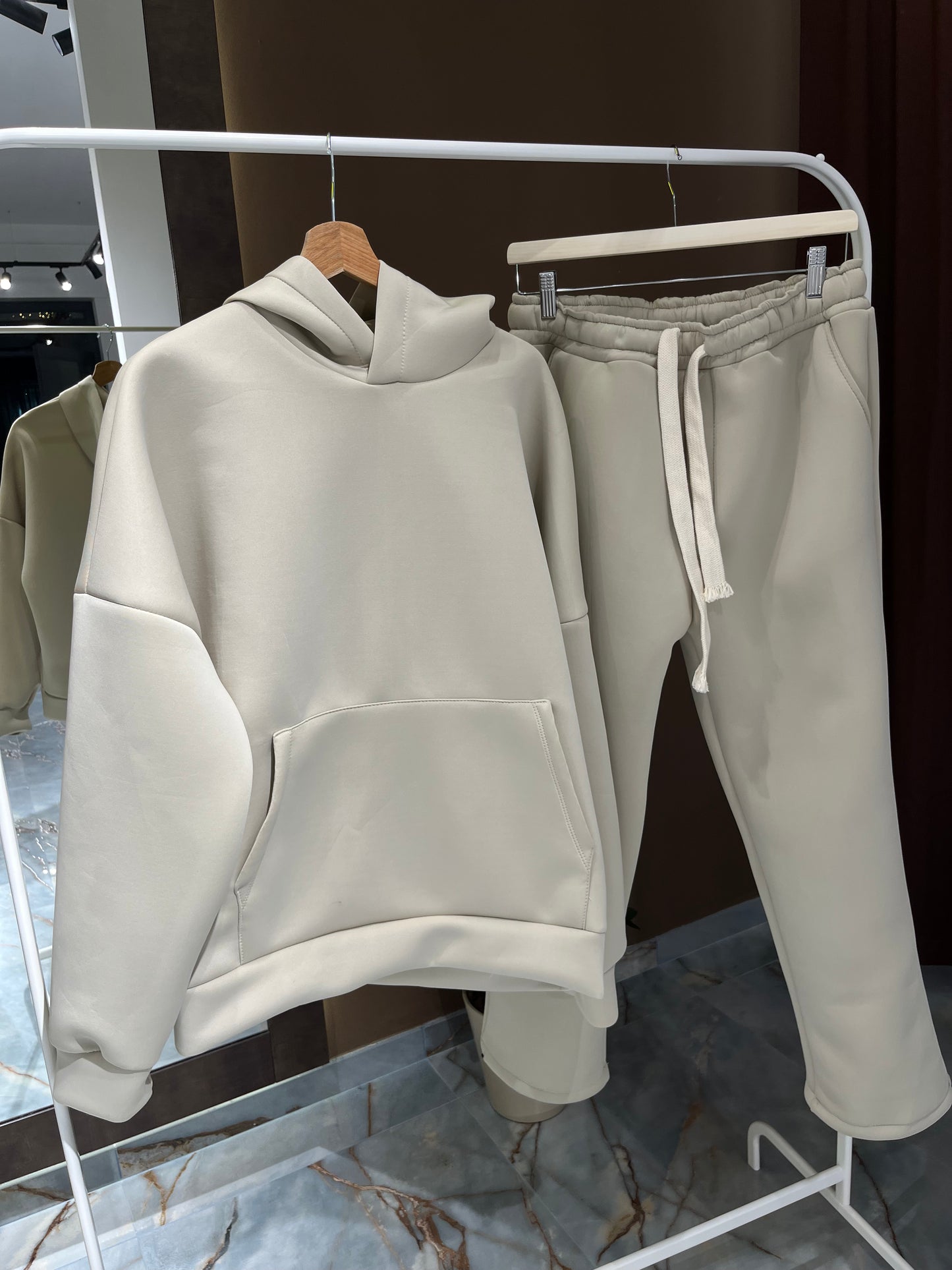 COMPLETO SCUBA BEIGE
