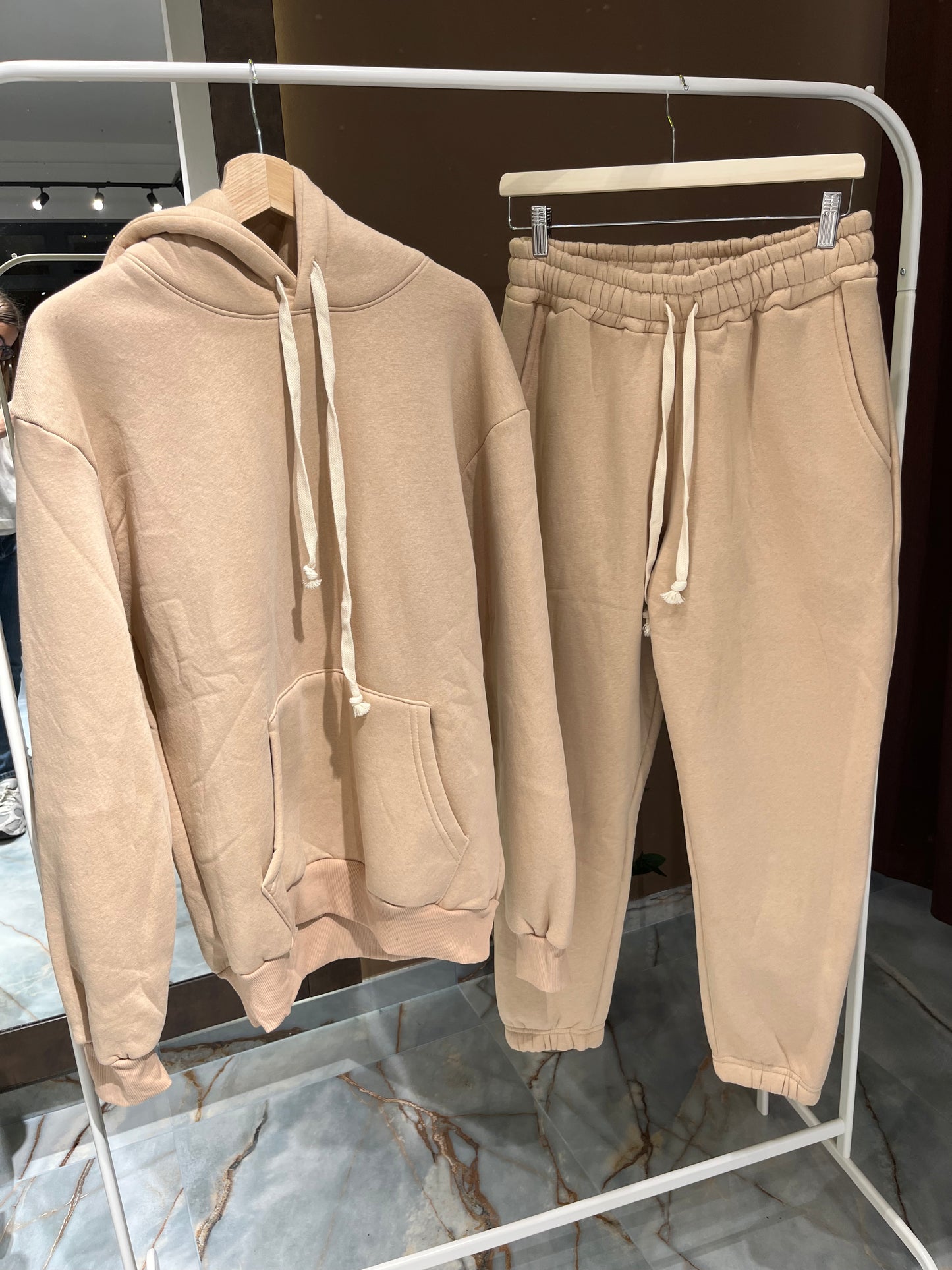 COMPLETO BEIGE