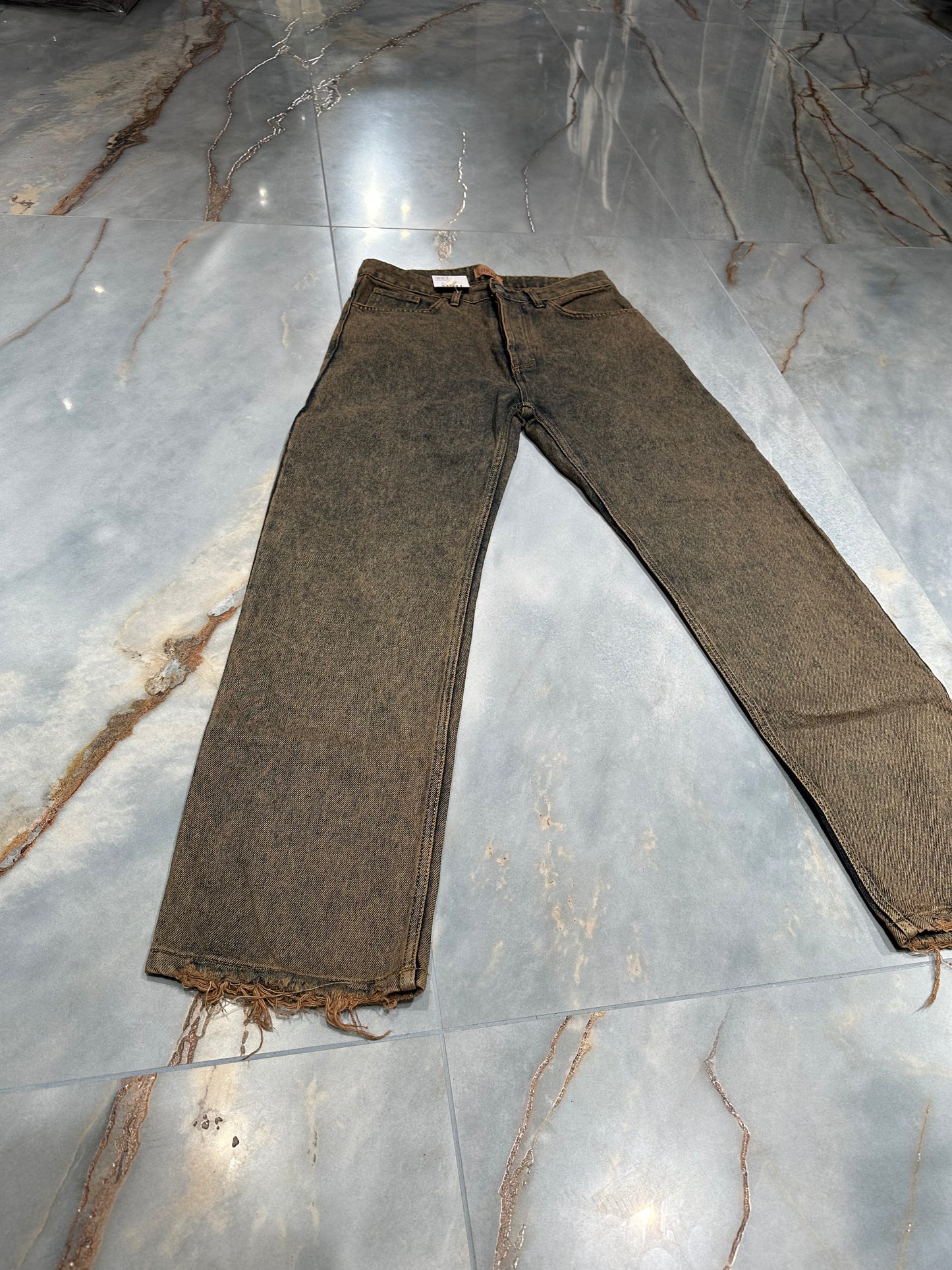 JEANS SABBIATO SFRANGIATO