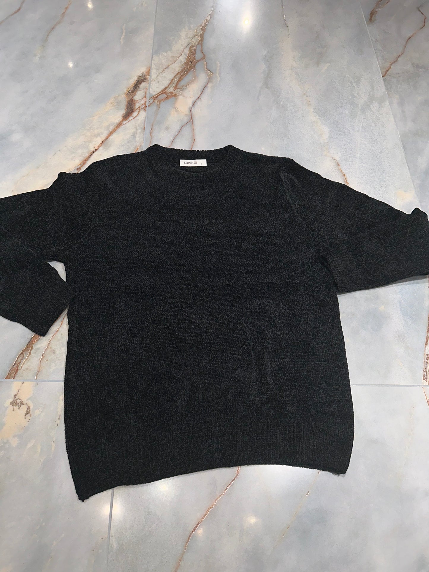 MAGLIONE IN CINIGLIA NERO
