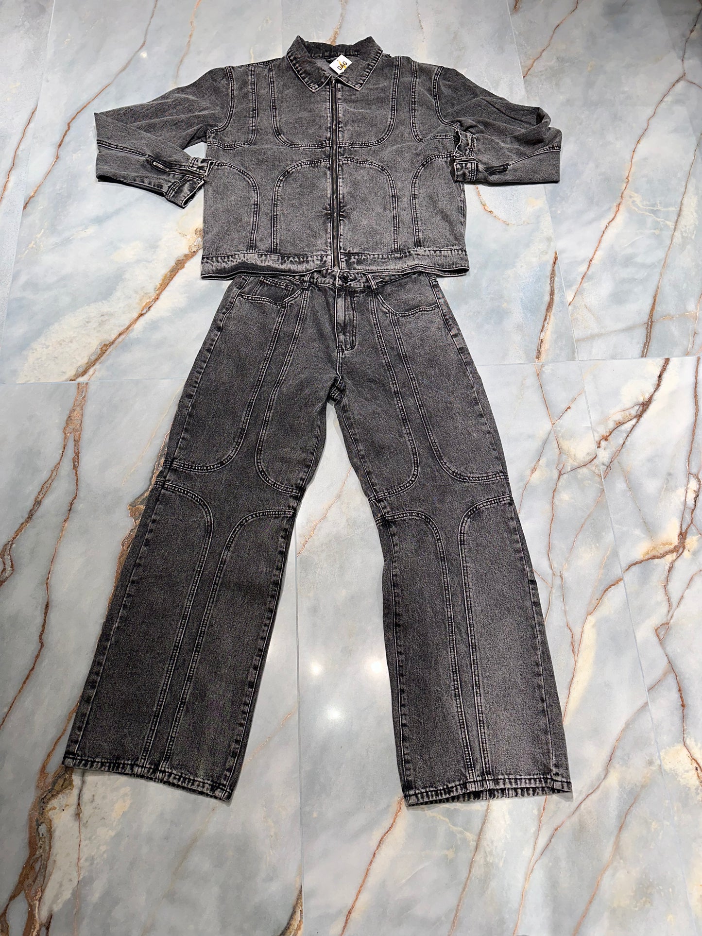 COORDINATO IN JEANS