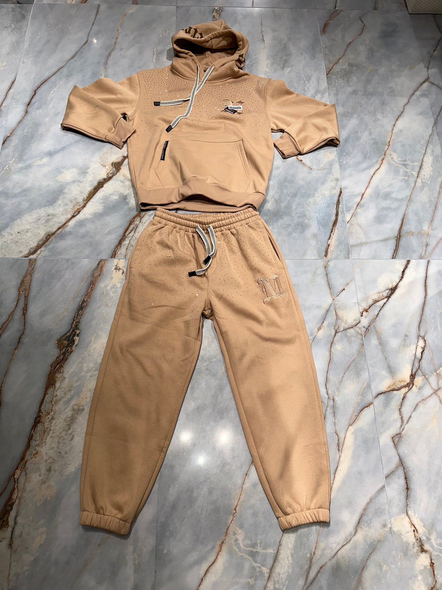 COORDINATO BRILLANTINATO BEIGE