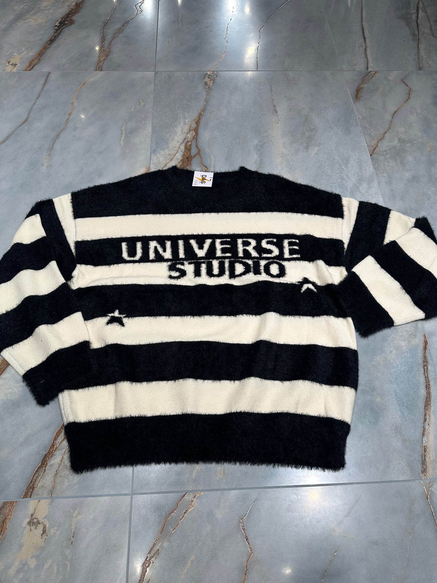 MAGLIONE UNIVERSE