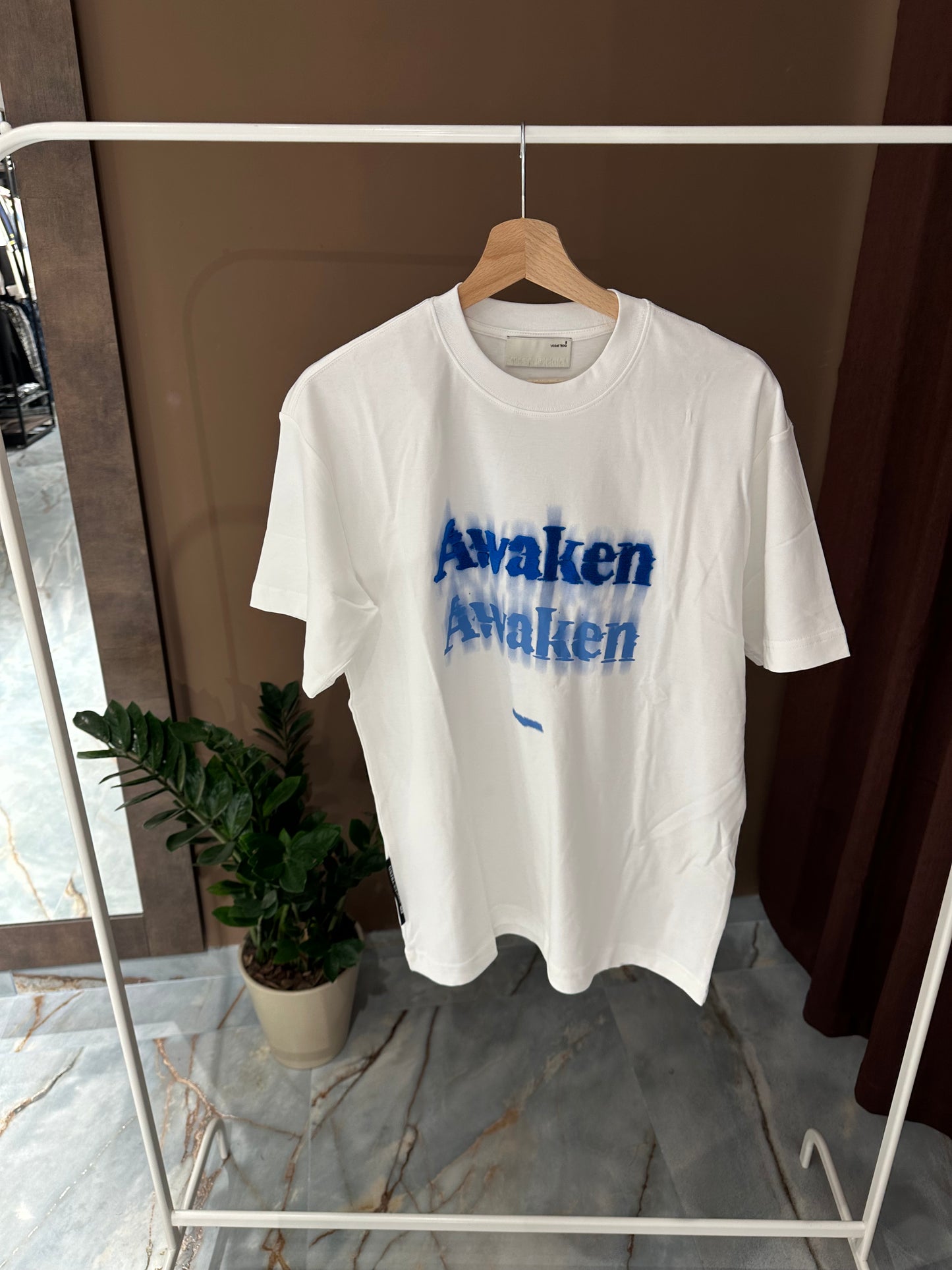 T SHIRT AWAKEN
