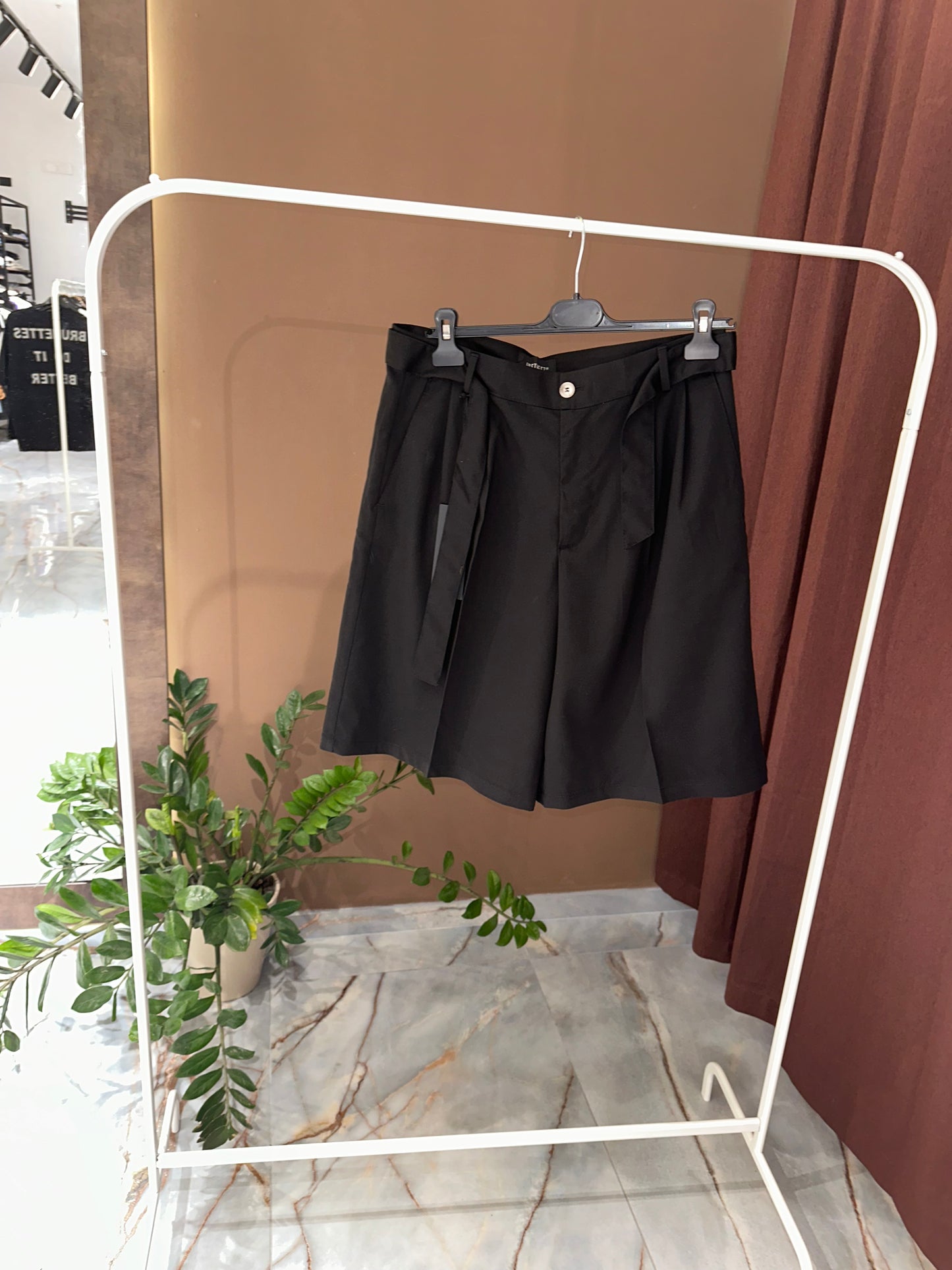 PANTALONCINO ELEGANT LACCIO