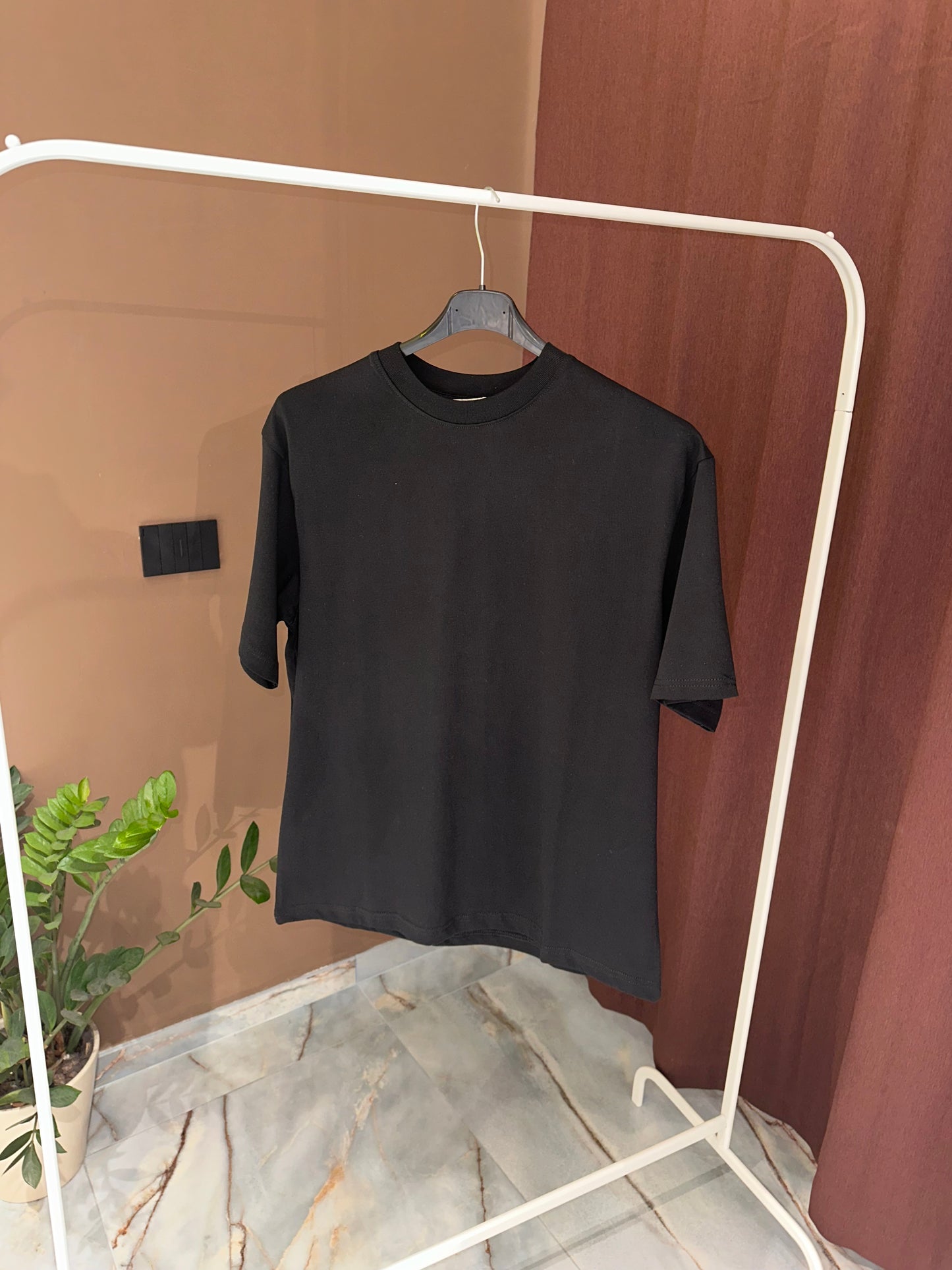 T SHIRT BRUNETTES