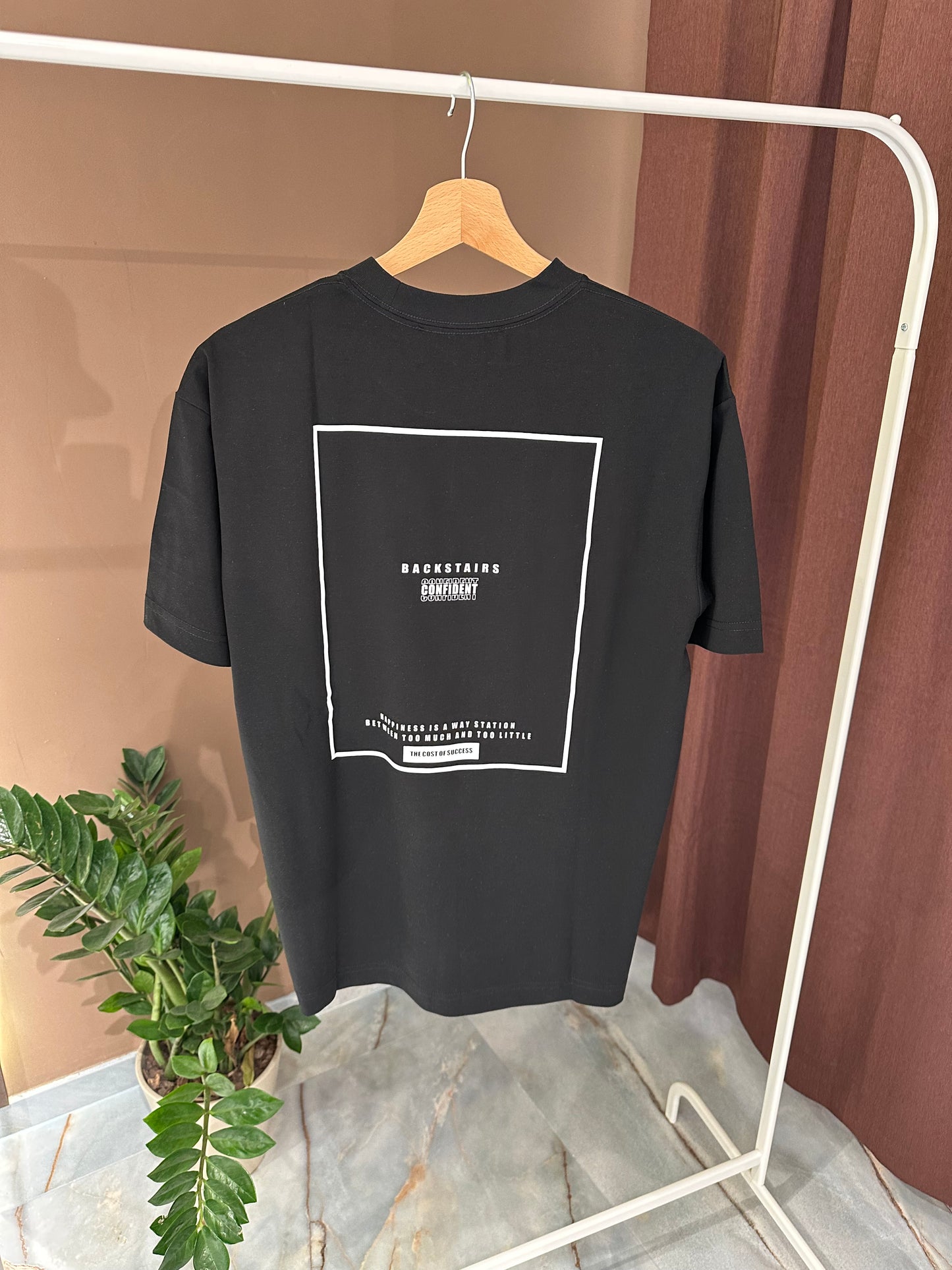 T SHIRT CONFIDENT