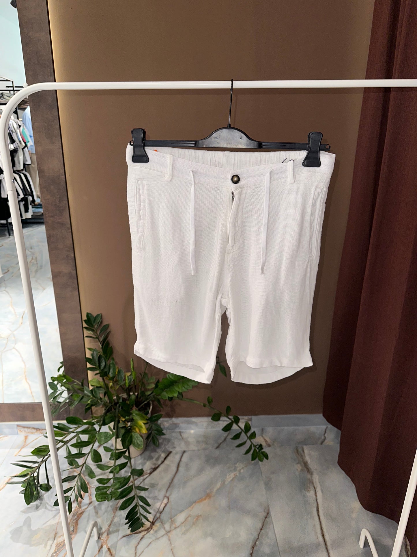 PANTALONCINO DI LINO