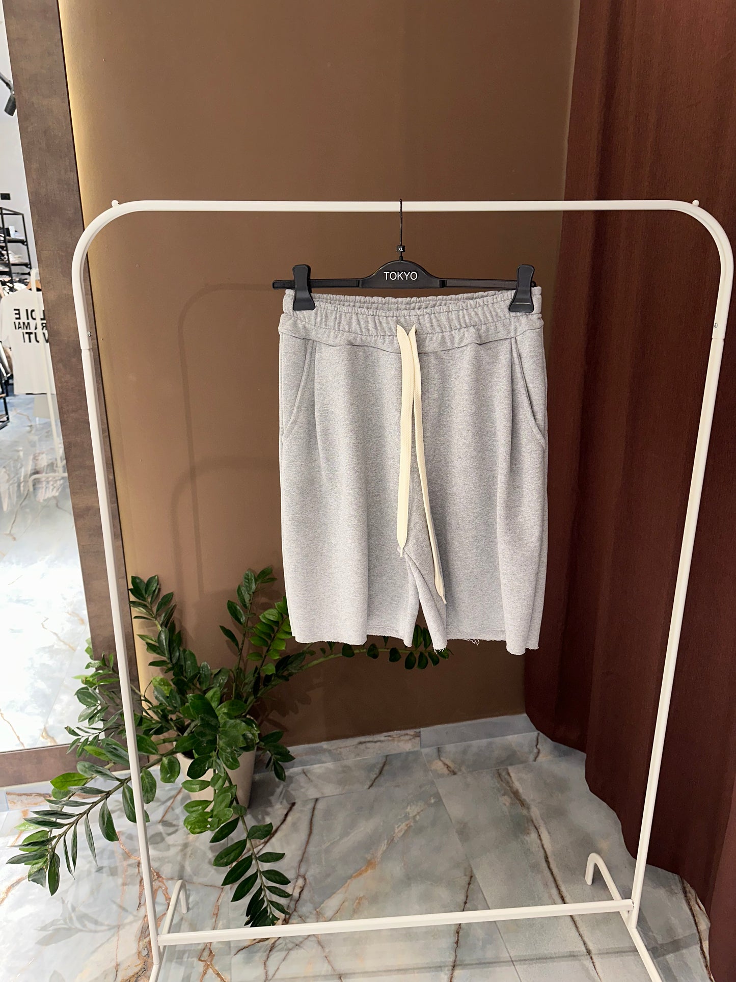 PANTALONCINO SFRANGIATO
