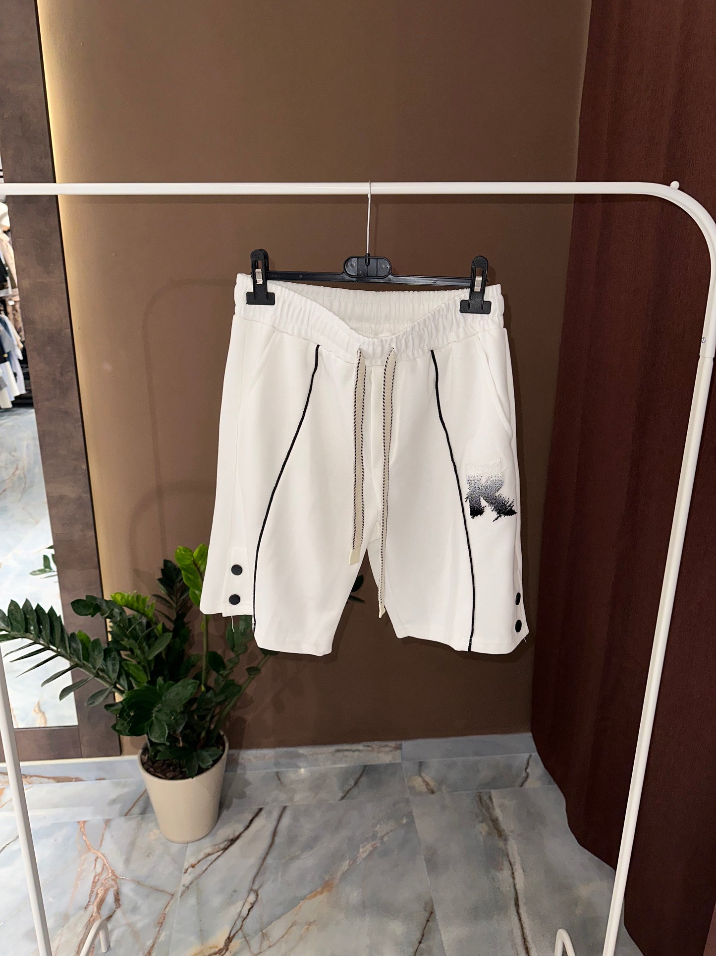 PANTALONCINO R