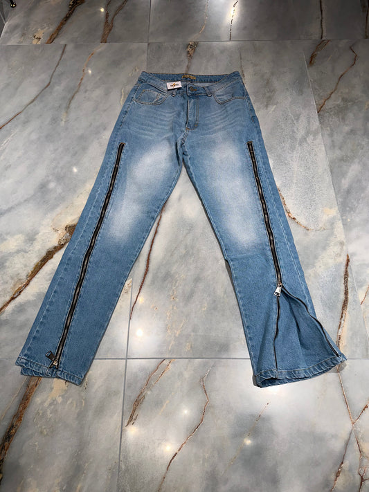JEANS CON ZIP